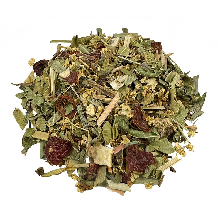 Ein kleiner Haufen Bio Kräutertee Flieder Lemon. Der Bio-Kräutertee hat eine grüne, gelbe und weinrote Farbe. Die Zutaten sind gut zu erkennen. Er sieht sehr lecker aus.